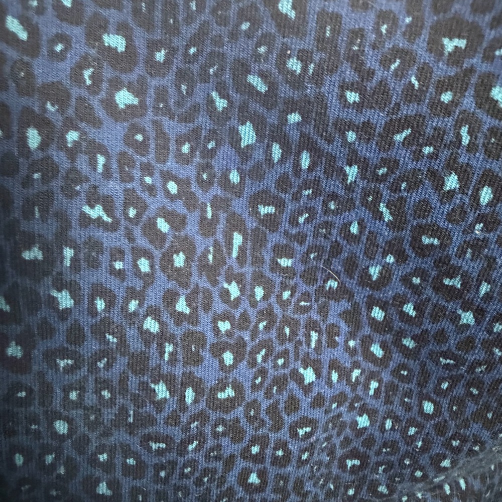 Torrid Women's Dark Blue Printed Pencil Skirt Plus 2X - Picture 4 of 6